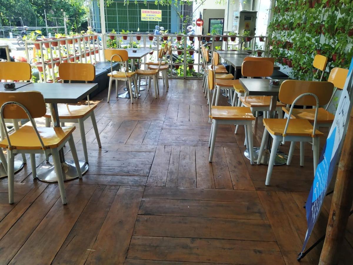 Green Red Hotel Syariah Jombang Ngoại thất bức ảnh
